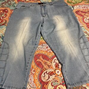 Women's Light Blue Cropped Jeans